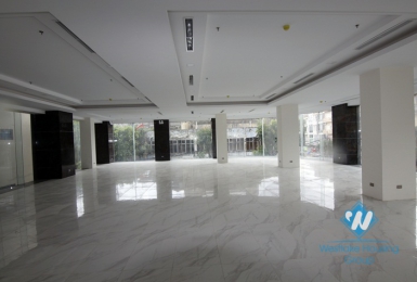 A brand new building office for rent in Kim Ma, Ba dinh